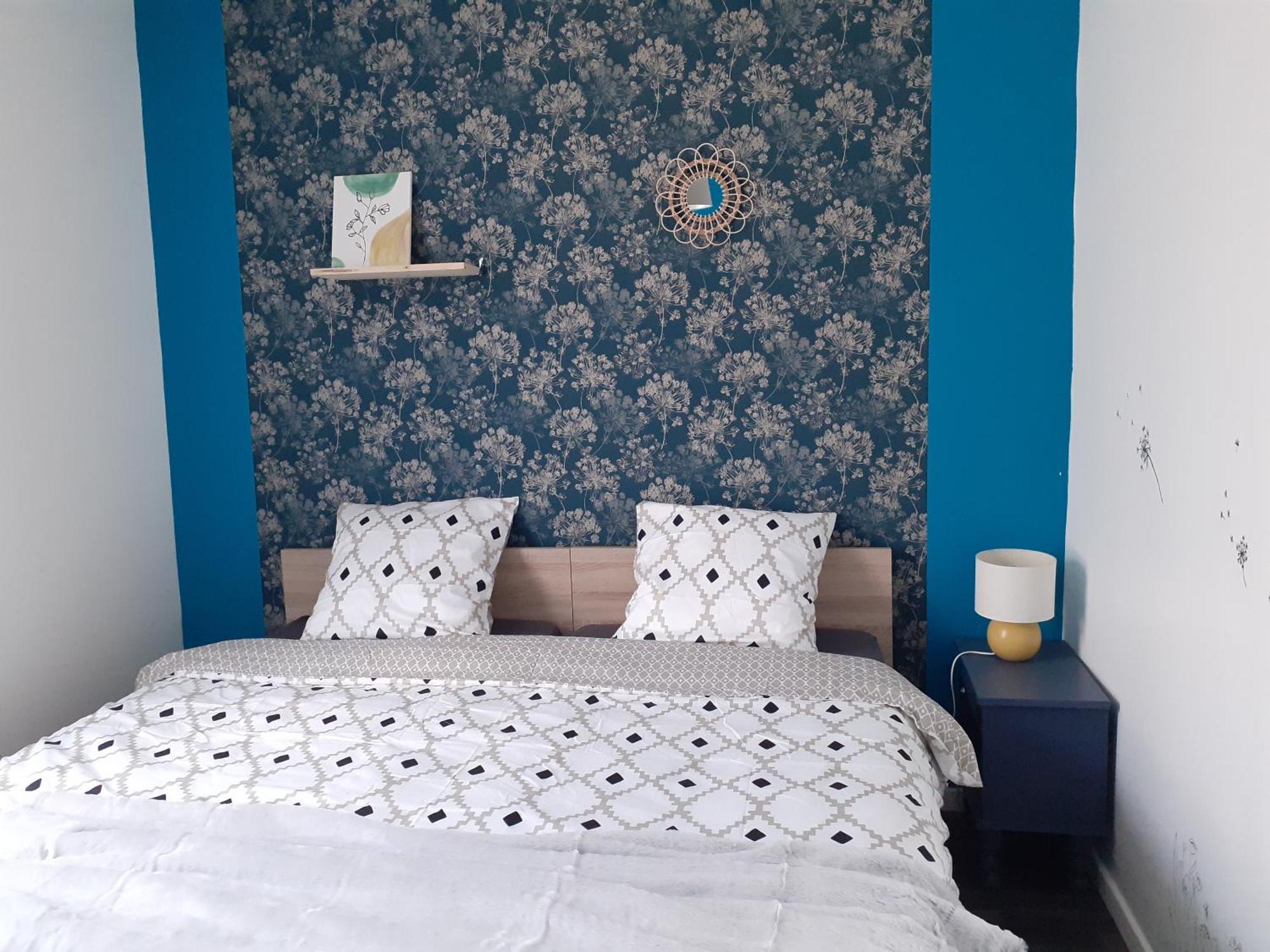 L'Artistique, 4 Lits, 2 Chambres, Stationnement Gratuit, Spacieux, Atypique أميا المظهر الخارجي الصورة