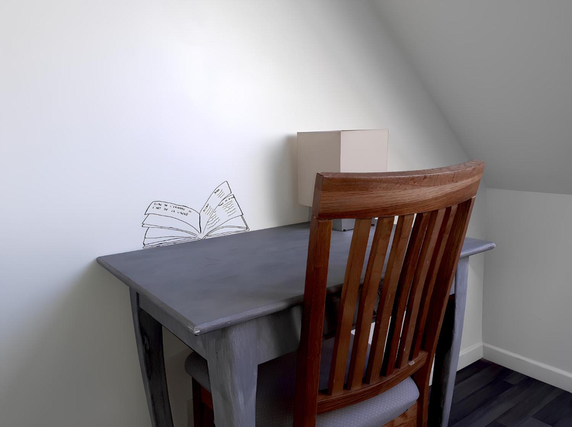 L'Artistique, 4 Lits, 2 Chambres, Stationnement Gratuit, Spacieux, Atypique أميا المظهر الخارجي الصورة